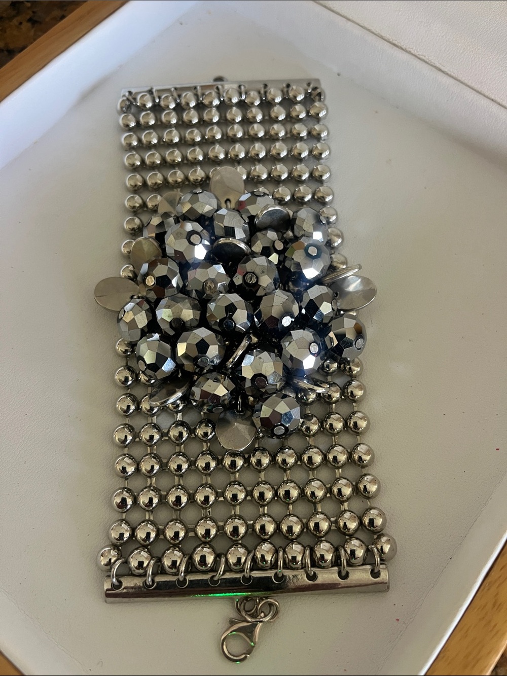 Vintage Silvertone 2.5 inch wide metallic ball chain mesh bracelet 6.5 "